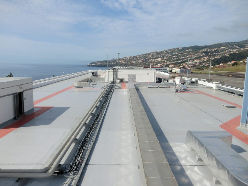 Cobertura reabilitada do Aeroporto da Madeira com sistema contínuo de impermeabilização