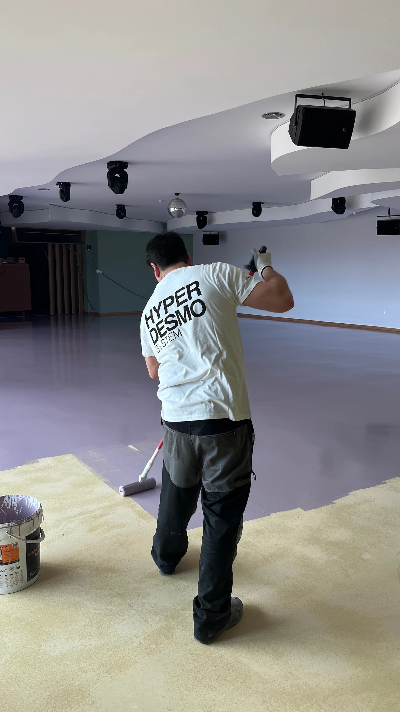 HYPERDESMO-ADY-2K — aplicação em obra