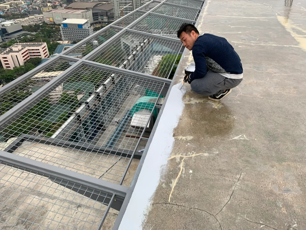 Impermeabilização e proteção antiderrapante de heliporto nas Filipinas com Sistema HYPERDESMO® — fotografia 13