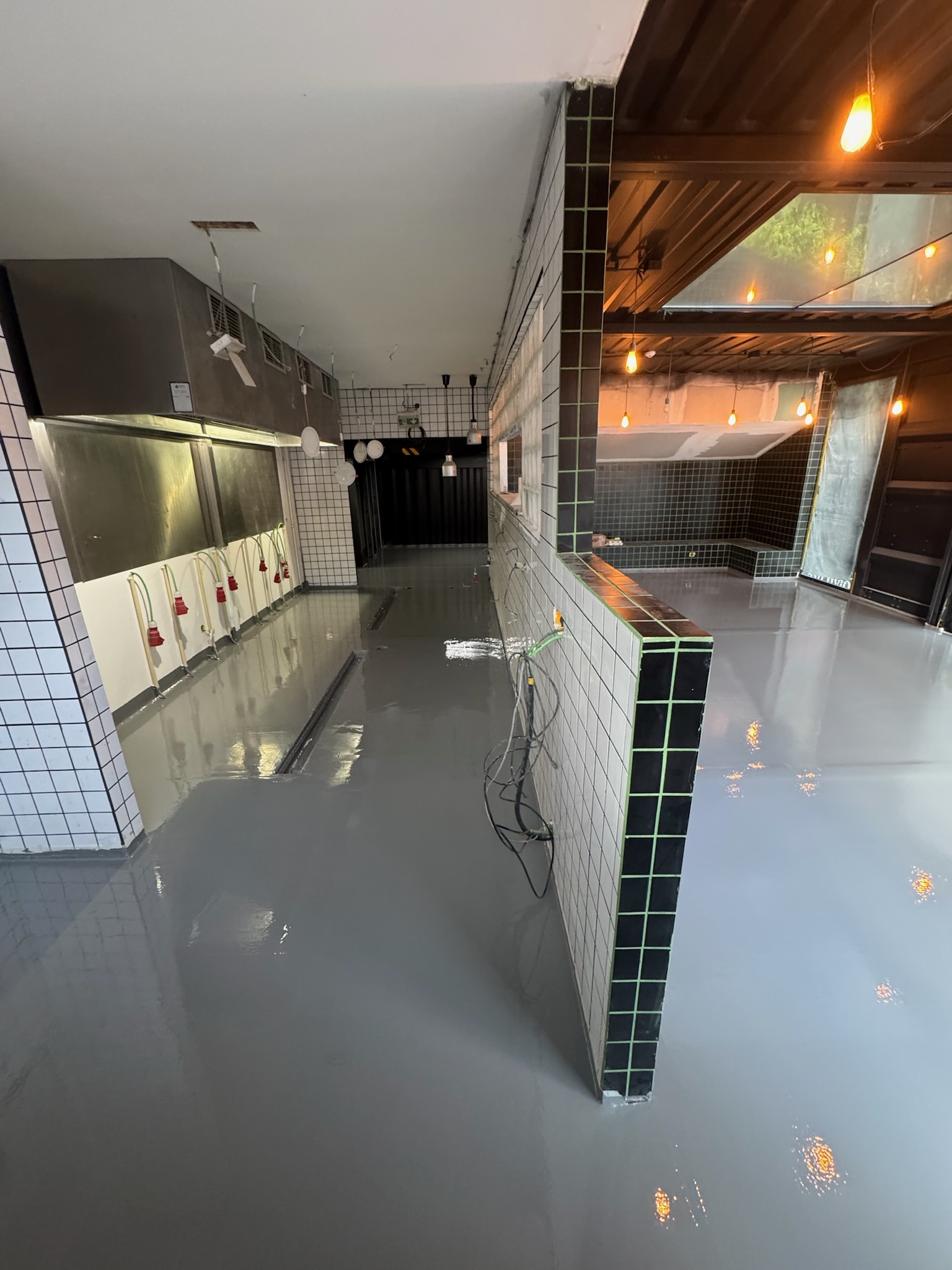 HYPERFLOOR-2K — aplicação em obra